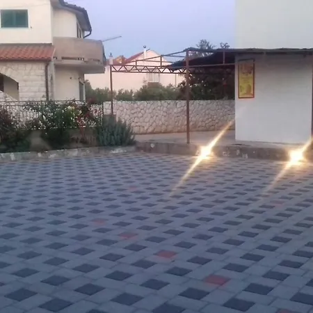 Tanfara Guest house Brodarica (Sibenik-Knin)